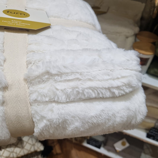 Kallu Double-Sided Faux-Fur Throw